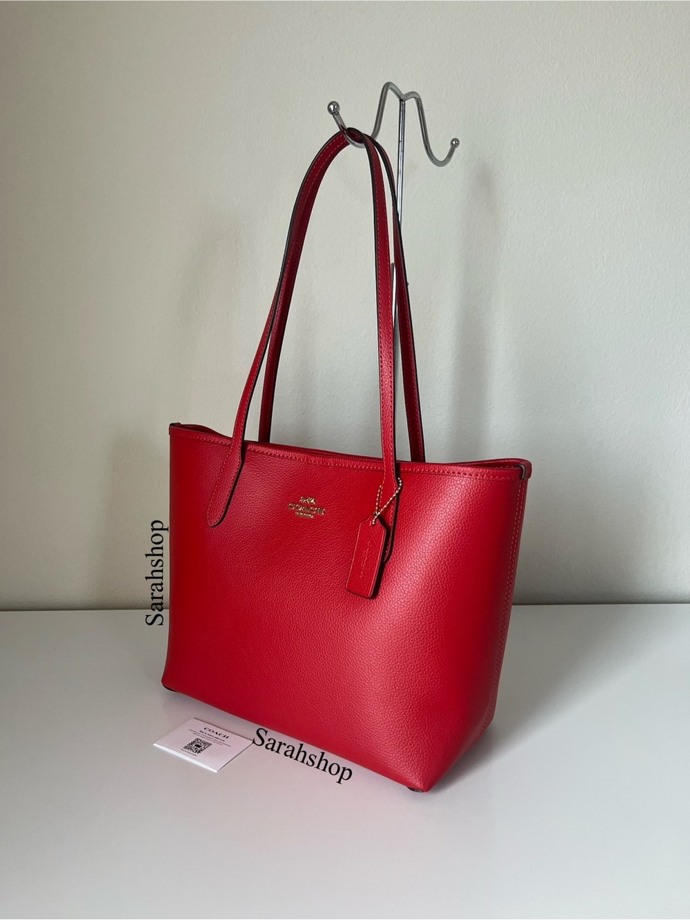✅Coach Medium City Tote Bag